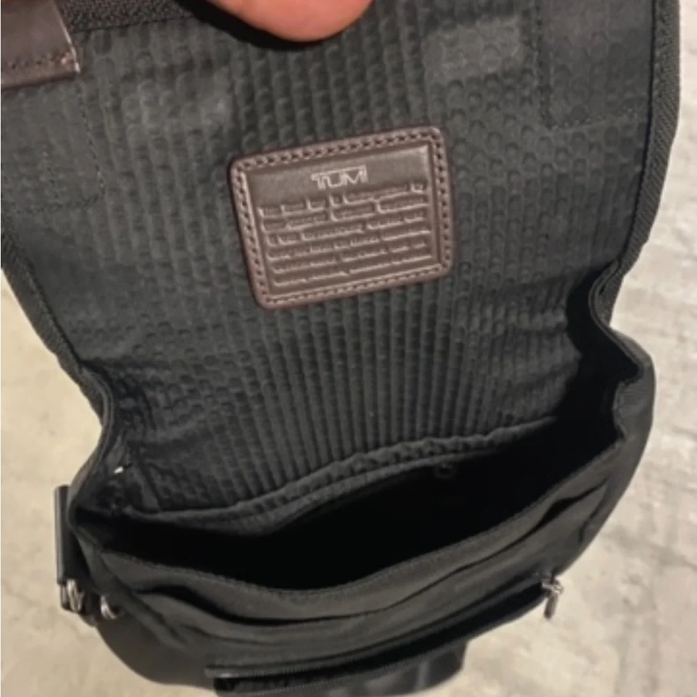 TUMI Alpha Messenger Bag